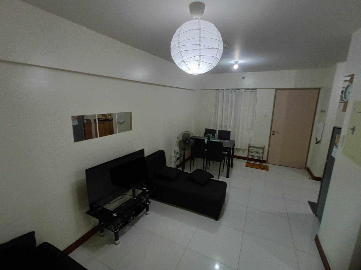 マニラ市 Acacia Estates Taguigアパートホテル エクステリア 写真