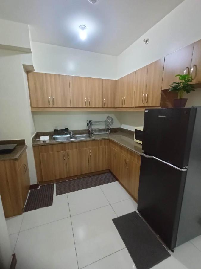 マニラ市 Acacia Estates Taguigアパートホテル エクステリア 写真