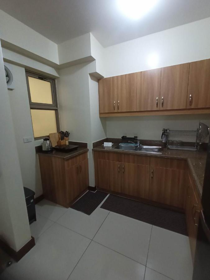 マニラ市 Acacia Estates Taguigアパートホテル エクステリア 写真